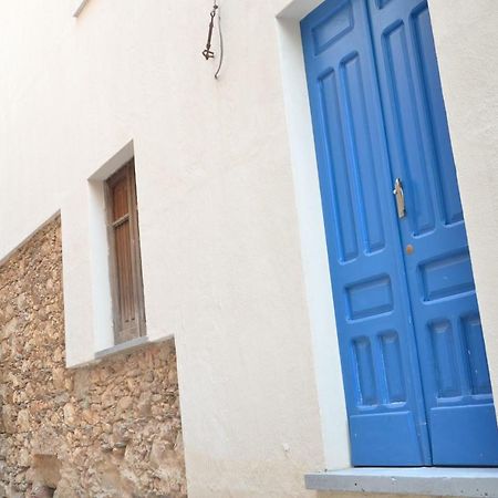 באוני Guest House Sa Succargia מראה חיצוני תמונה