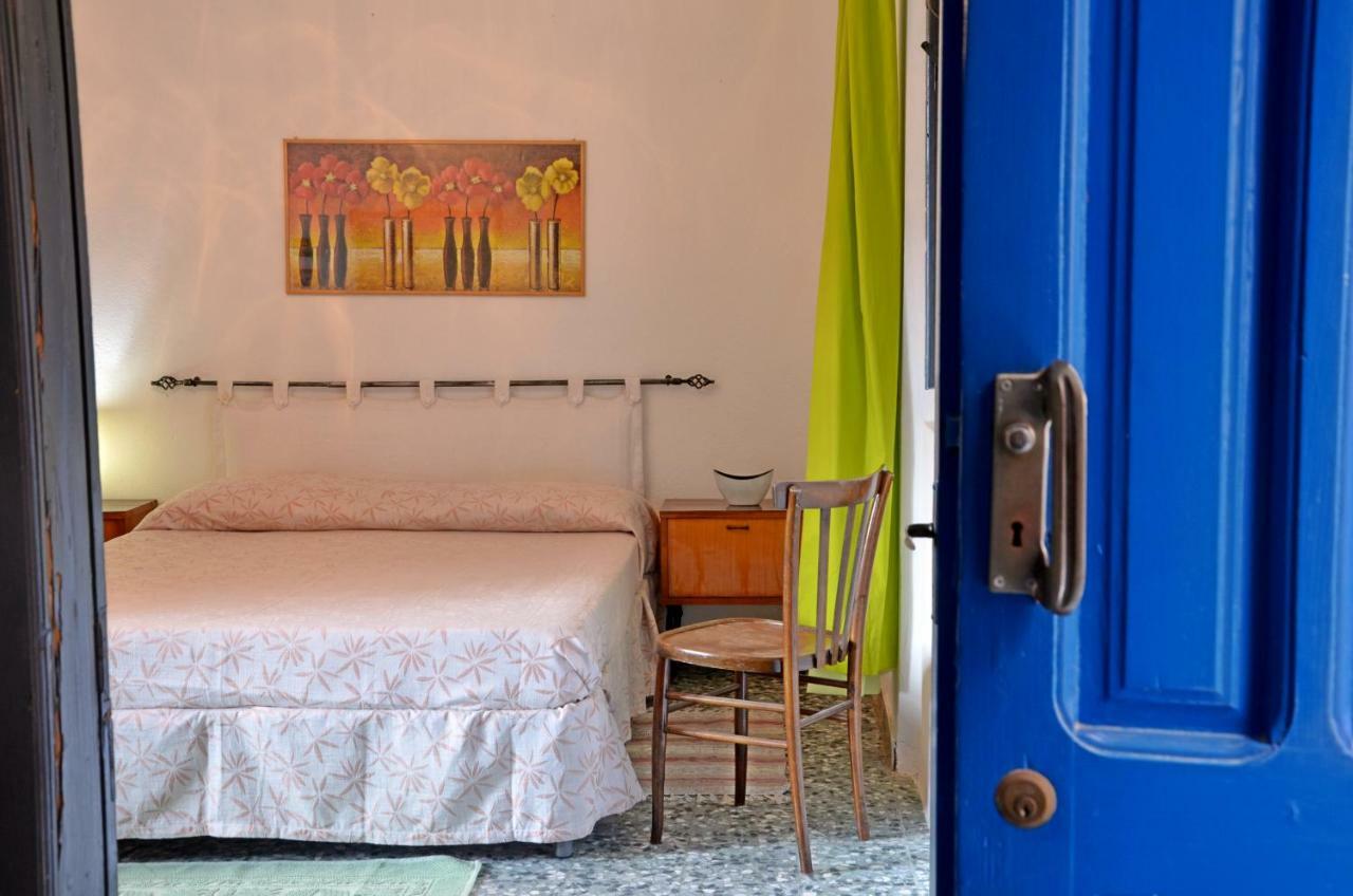 באוני Guest House Sa Succargia מראה חיצוני תמונה