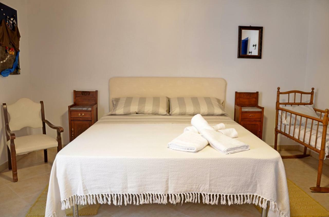 באוני Guest House Sa Succargia מראה חיצוני תמונה
